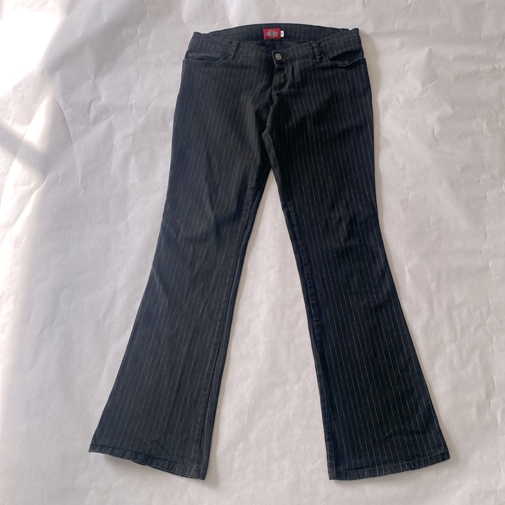Dickies jeans.